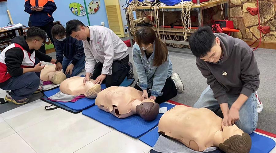 提升自救互救能力！金環(huán)電器開展初級(jí)救護(hù)員培訓(xùn)學(xué)習(xí)
