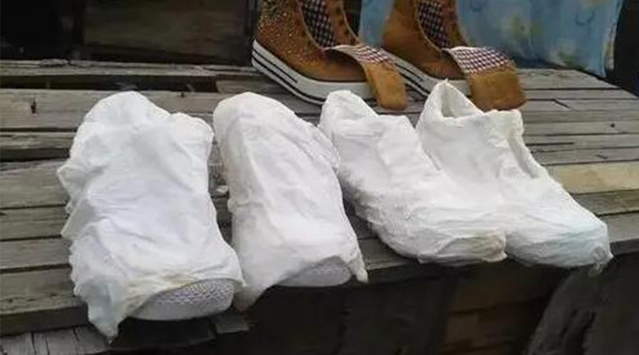 白鞋洗完如何防止變黃？衣物烘干機(jī)來(lái)拯救！