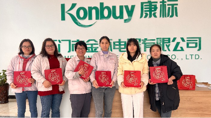 婦女節(jié)，溫暖每一顆心